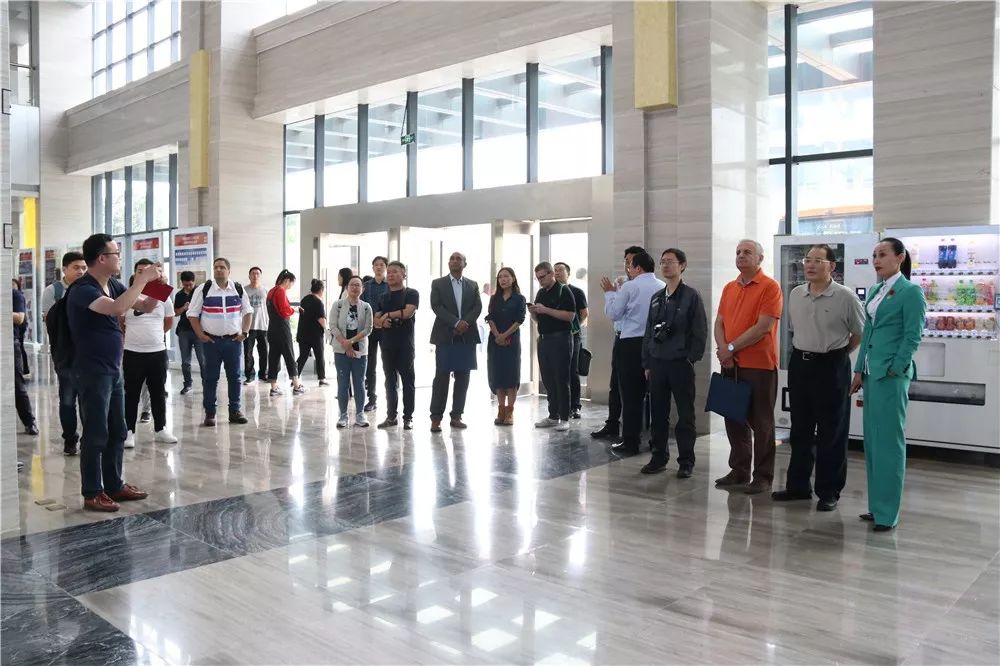 买全球卖全球概念店,全球买全球卖图片