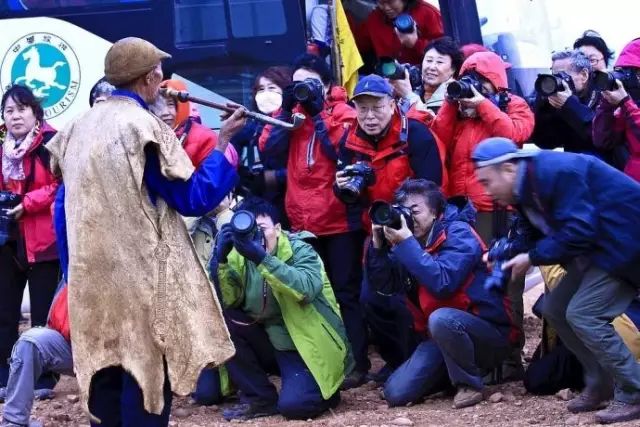 假照片有哪些骗局,那些假照片的背后