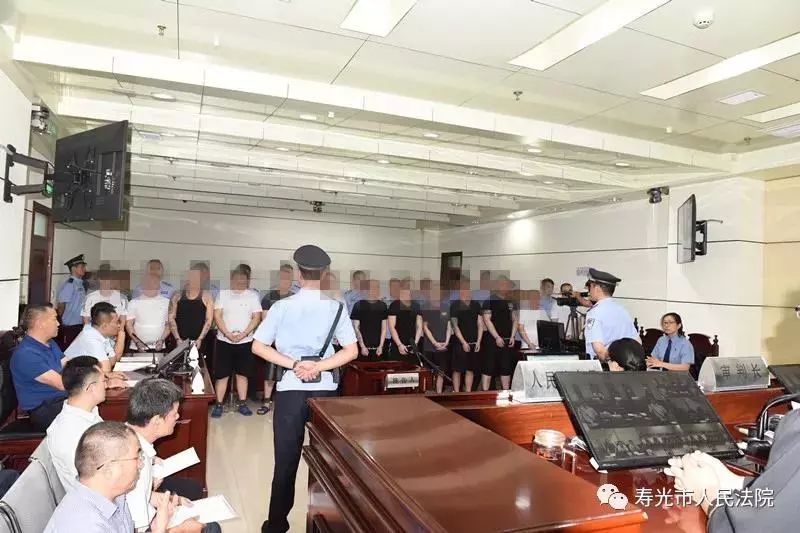 「扫黑除恶」这里打掉恶势力犯罪集团4个、涉恶类犯罪团伙50个，打击涉恶犯罪分子、霸痞分子301人……