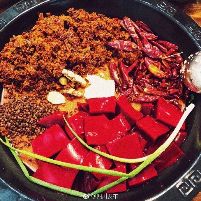 今天开始车多了！春节假期记得躲开早高峰丨早读四川