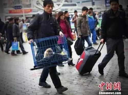 「观天下」女子机场被查,还可能被移交海关缉私部门……怎么回事?