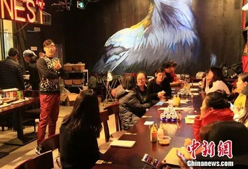 太坑！出境消费，这些”猫腻”头回听说！已有华人多花大把冤枉钱