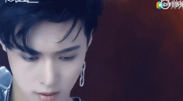 if时尚王一博眼妆现场,王一博眼妆教程天天向上