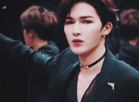 if时尚王一博眼妆现场,王一博眼妆教程天天向上