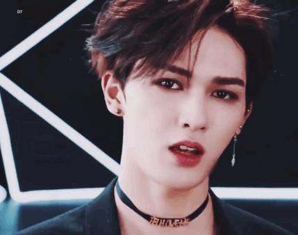 if时尚王一博眼妆现场,王一博眼妆教程天天向上