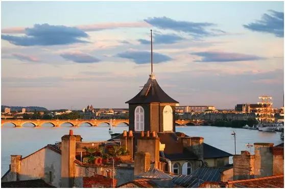 崂山海尔波尔多小镇,海尔波尔多小镇问题