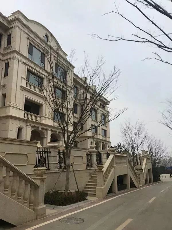 崂山海尔波尔多小镇,海尔波尔多小镇问题