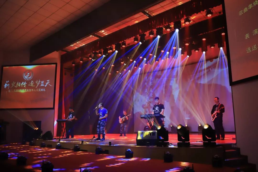 如何为获奖者发表颁奖词,夏北浩获得的称号