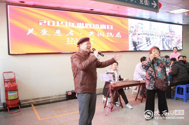 抗癌路上我们一起为你加油,抗癌路上我们会一直陪着你