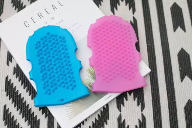 教科书级瘦身法！刷完一身爽的沐浴经络刷，通经络、减脂肪、去角质，让你边洗澡边瘦！