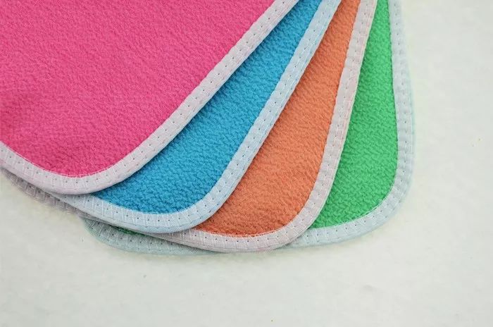 教科书级瘦身法！刷完一身爽的沐浴经络刷，通经络、减脂肪、去角质，让你边洗澡边瘦！