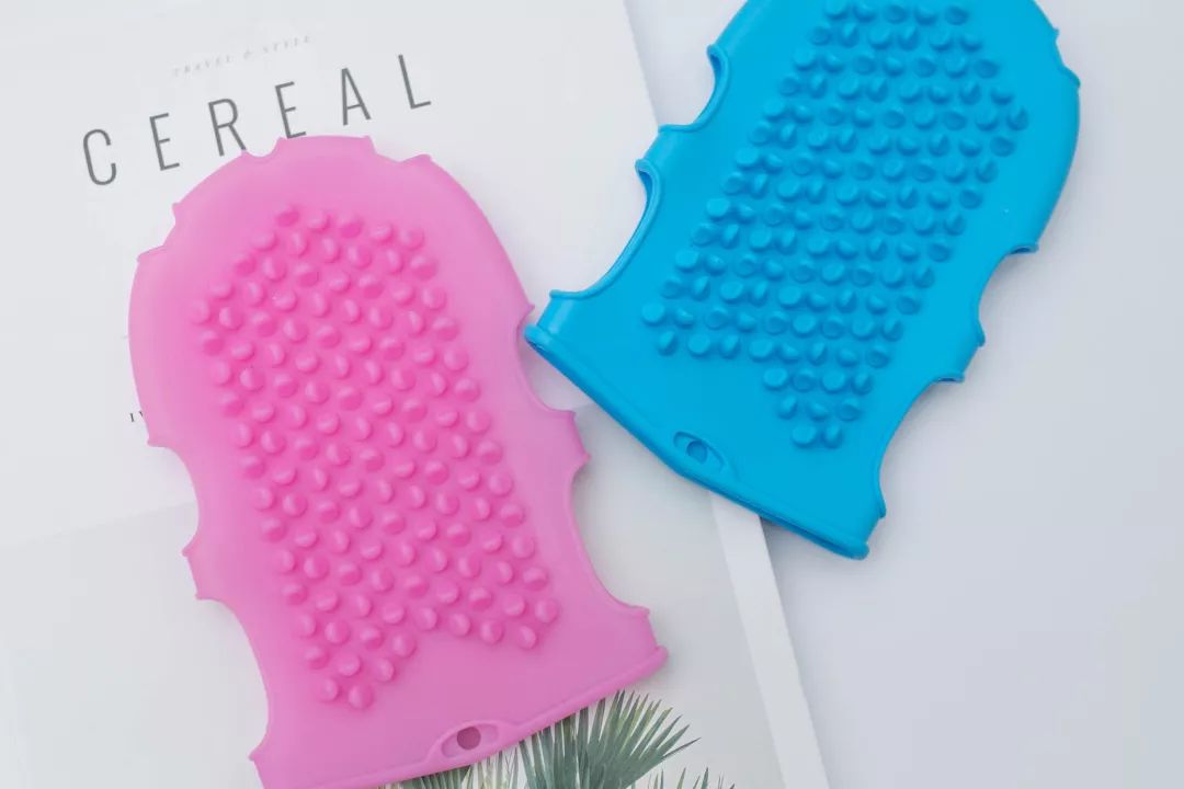 教科书级瘦身法！刷完一身爽的沐浴经络刷，通经络、减脂肪、去角质，让你边洗澡边瘦！