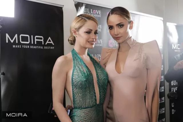 买嘴唇笔买一支装的,买唇线笔