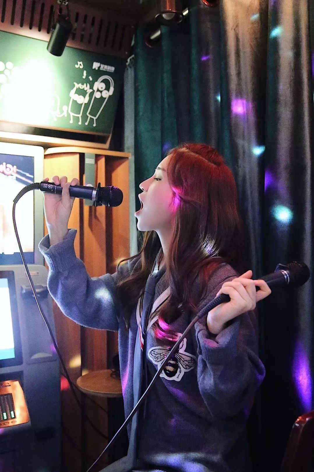 情侣装这么穿回头率绝对200%,与闺蜜男朋友穿情侣装