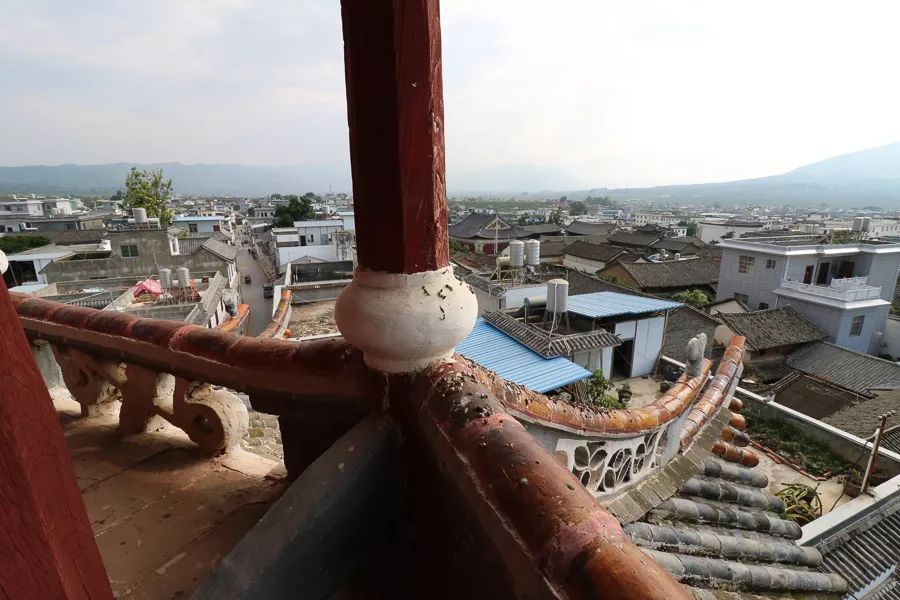 「人文宾川」铜钟矗立五百年，古楼依在述沧桑！