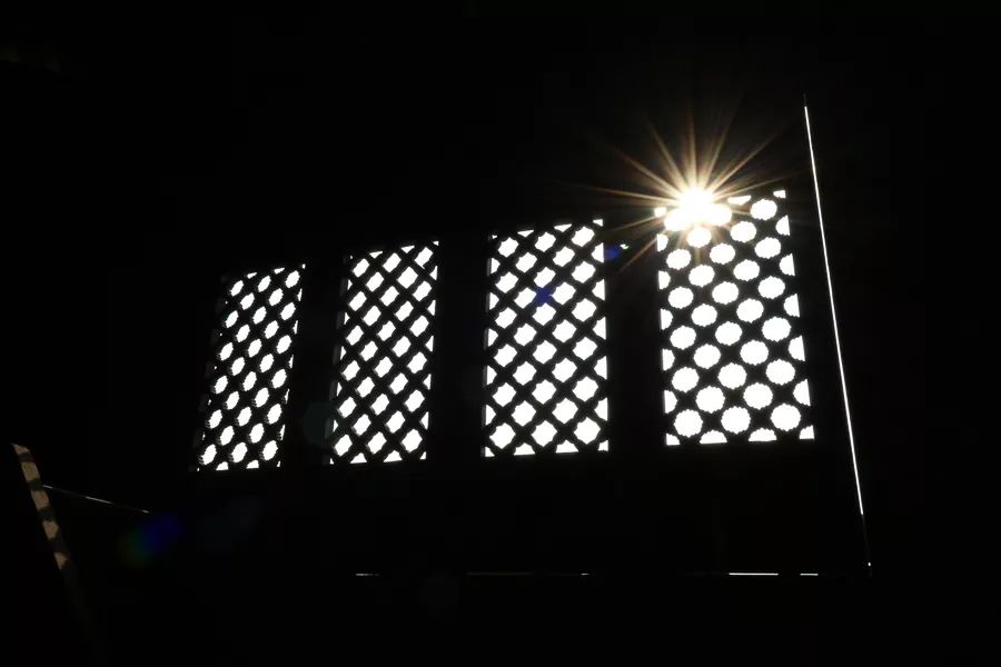 「人文宾川」铜钟矗立五百年，古楼依在述沧桑！