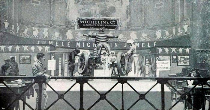 绫冲叾鏋楄疆鑳庤儗鍚庣殑鏁呬簨,绫冲叾鏋楄疆鑳庣湡浜鸿繘鍖栧彶