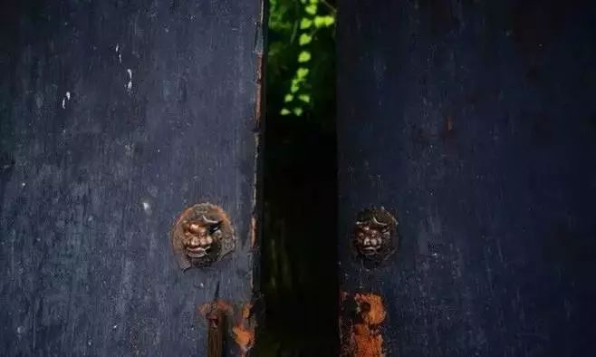 如果不喝酒猪八戒也不敢调戏嫦娥,如果不喝酒在酒桌上怎么办