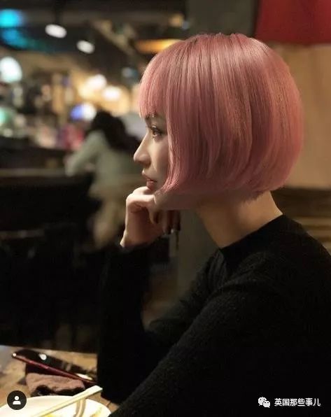 粉红波波头模特,高颜值圆脸中国女性模特