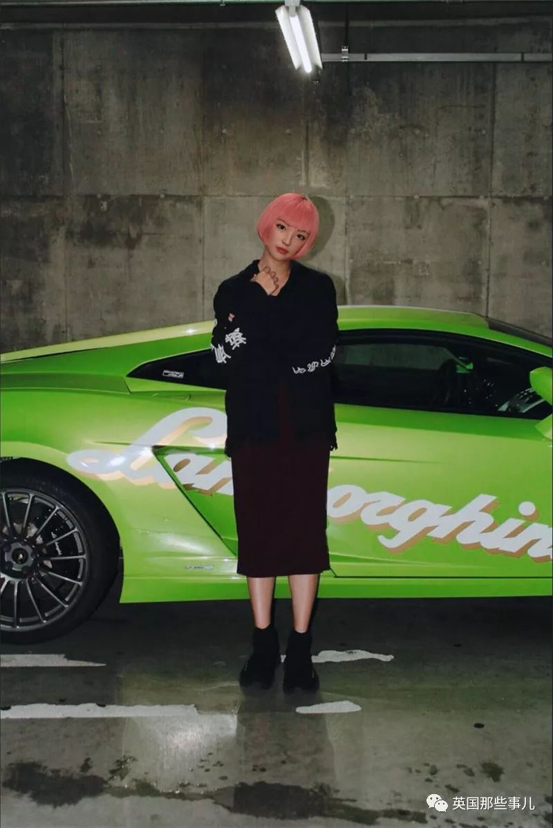 粉红波波头模特,高颜值圆脸中国女性模特