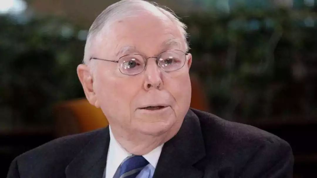 最聪明的芒格：我们偏向于把大量的钱投在……｜聪投学大咖