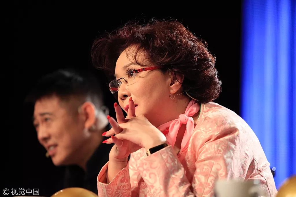 蔡明旗袍高清写真,蔡明惊艳个人写真小品