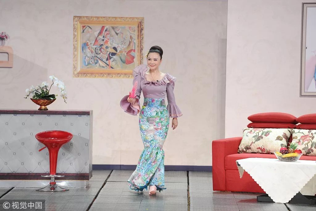 蔡明旗袍高清写真,蔡明惊艳个人写真小品