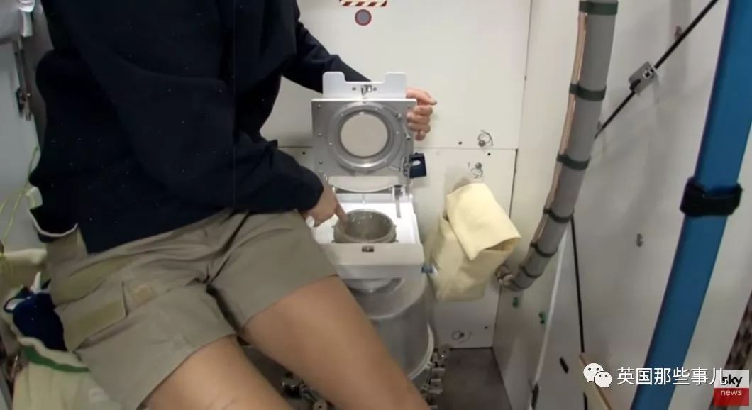 尴尬!国际空间站1900万美元的厕所爆了……宇航员似乎更加难过了起来