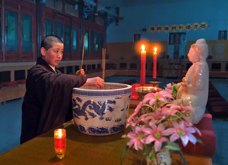 关于拜佛的基本知识,如何掌握拜佛的真谛