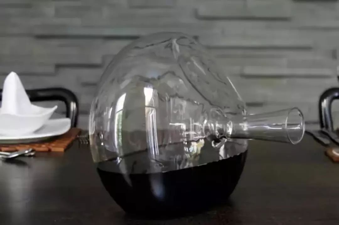 法国创意醒酒器,全网最火的10款醒酒器带瓶盖