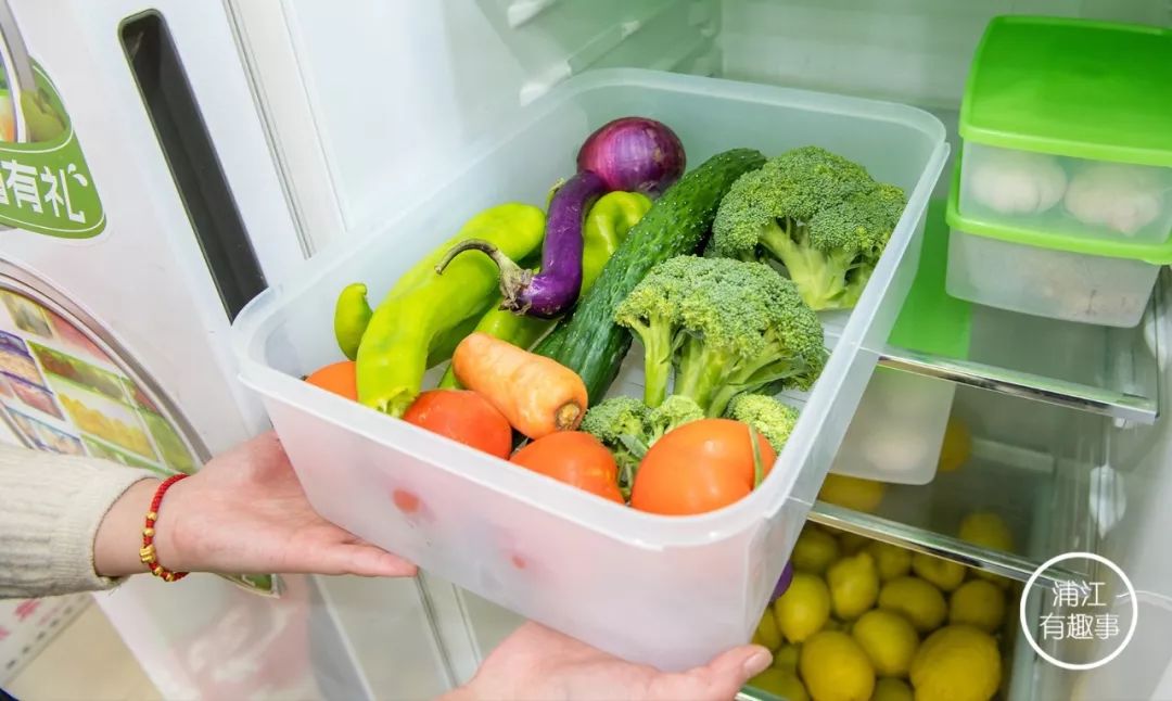 大过年的!新华路这家店要成网红了!大批爱家女士蜂拥而至