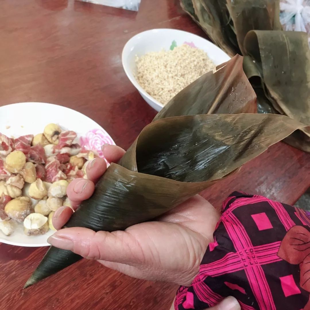 粽子学包过程,包子饺子学做