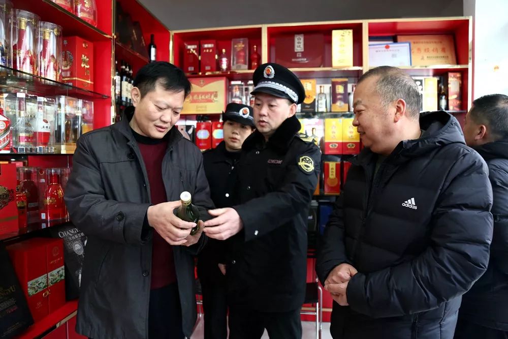 好嗨呦！万万没想到，这个春节襄阳食药监人是这么过的……