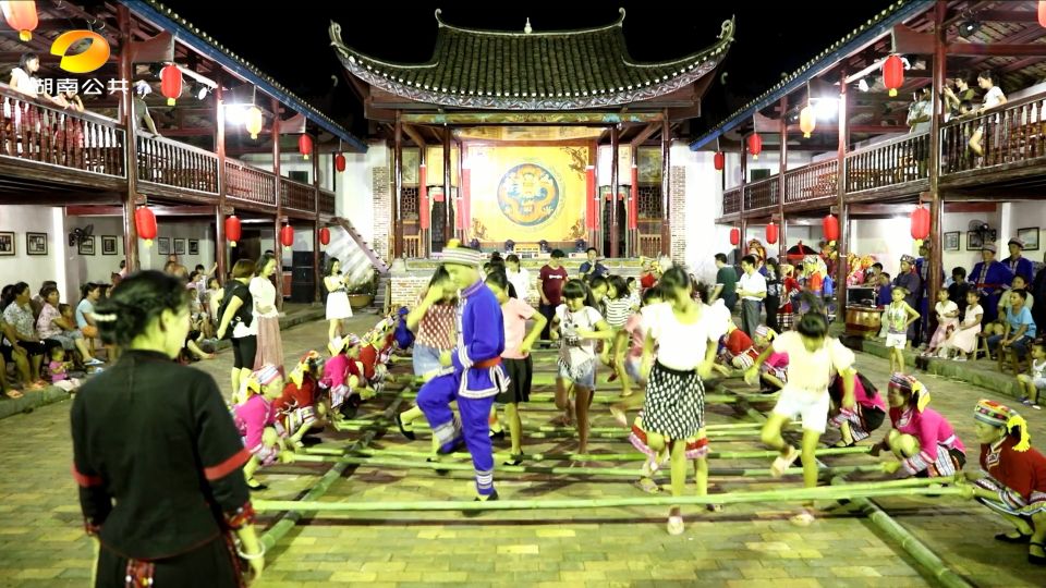 湖南最美少数民族特色村寨多逸寨,湖南好玩的少数民族古寨