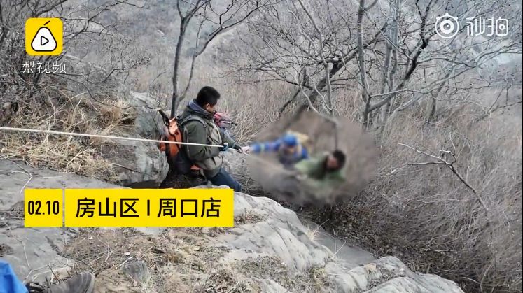 取暖器烤的腿上有红斑,冬天烤火小腿起红斑多久消失