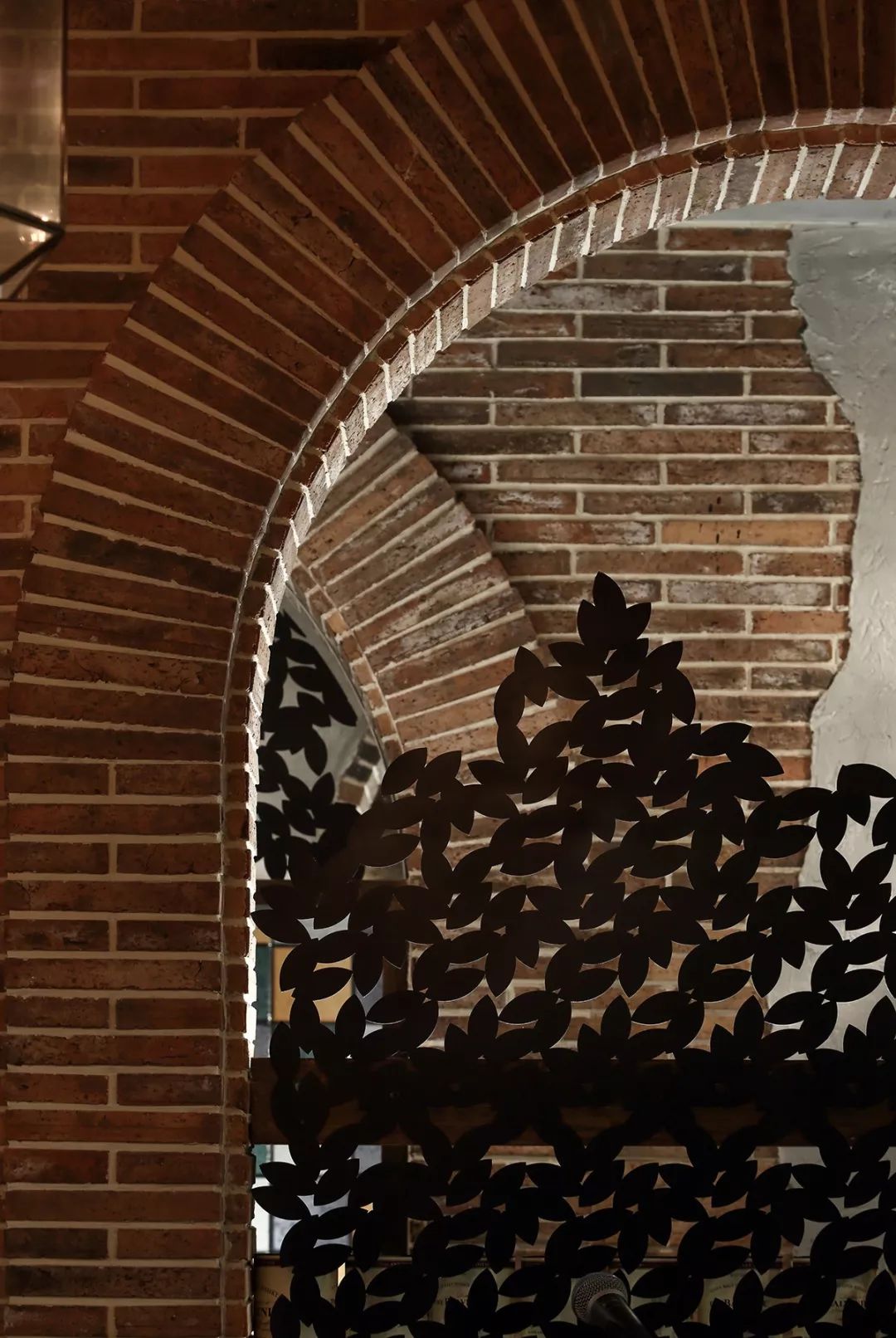 开年首发｜范江：记忆中的花园——记老外滩花园酒吧