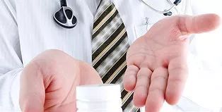 几块钱1瓶的维生素B2原来能治那么多病！为家人收藏