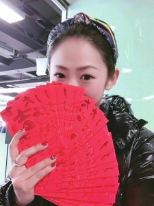 红包内装彩票有中500万元的机会哦