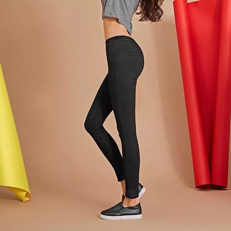 裤子女款显瘦高腰小黑裤,微喇叭小黑裤女显瘦八分裤