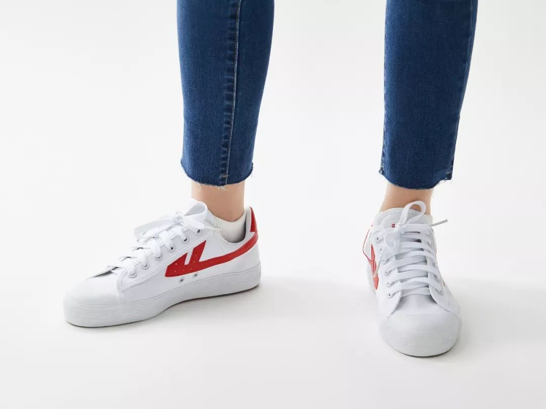 回力帆布鞋多少钱是正品,回力帆布鞋推荐经典款还是新款