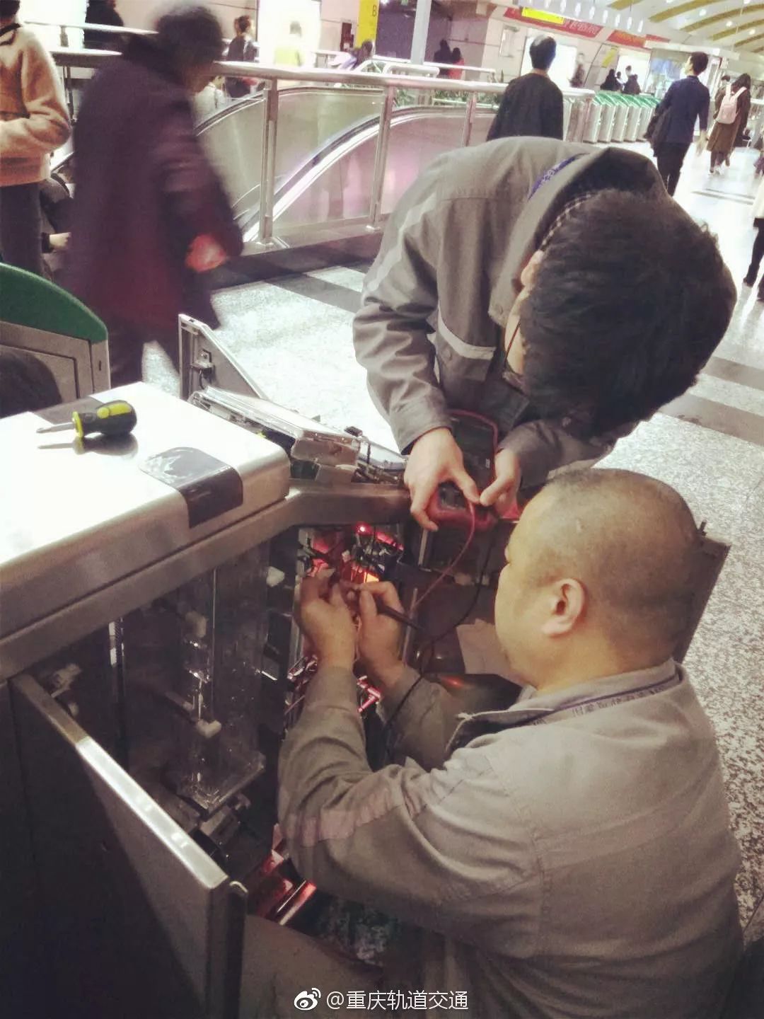 什么原因刷不了卡,突然刷不了卡