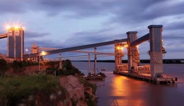 鑻卞獟娆ф床闈复绔炰簤鍗辨満,澶栧獟璇勪环涓伯鍥介檯