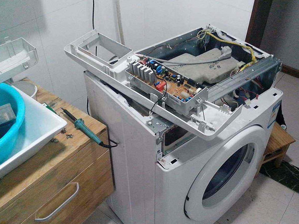 电超负荷断电怎么解决,用电超负荷跳闸怎么解决