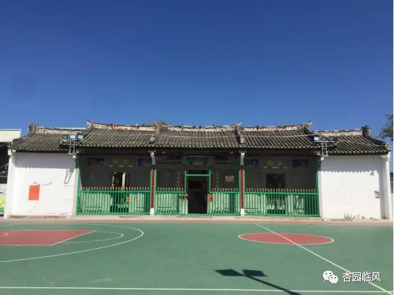 惊呆｜上华某村这块不起眼的“木头”，曾被用来搭鸡窝，结果发现竟是……