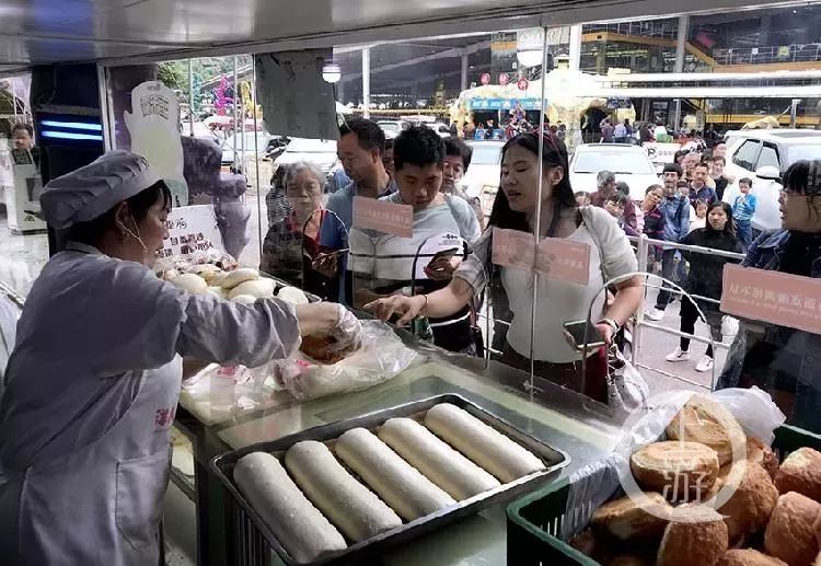 洋人街2020搬迁,洋人街搬迁是政府决定的吗