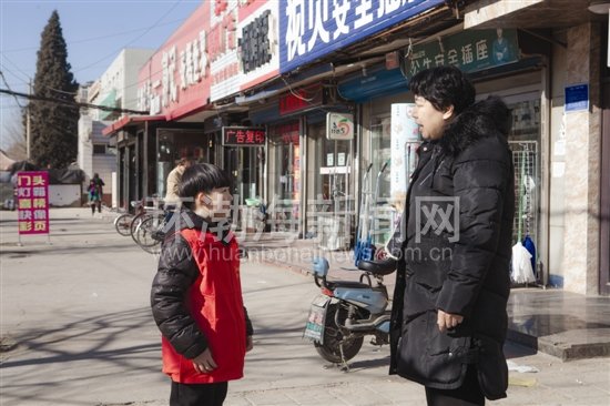 街采感受佳节气氛,图