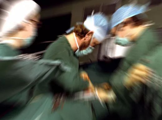 与男友共度这一夜后，24岁女孩差点……（附避孕科普）