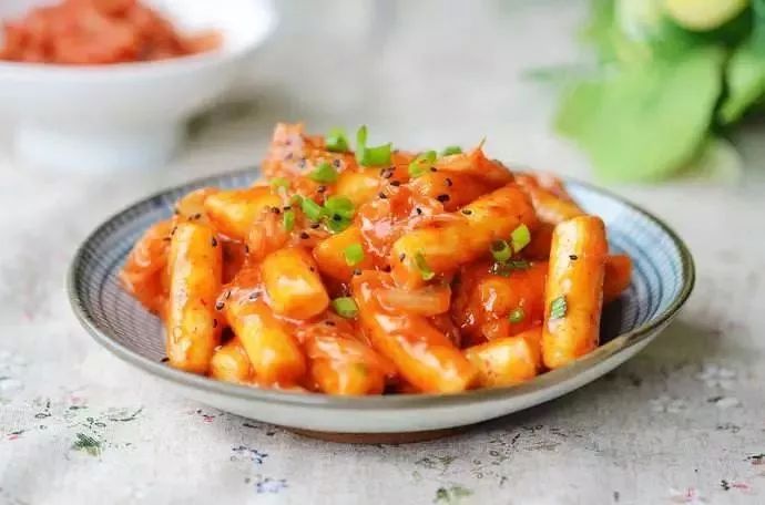 吃年糕时要不要喝汤,过年吃年糕的禁忌和寓意