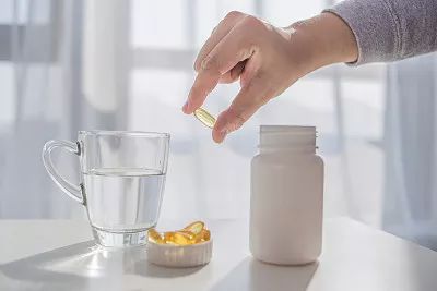 不上保健品的人,不上保健品也要靠自己