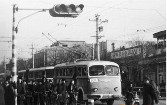 30张北京老照片，据说只有1%北京人能全认对！｜二马荐赏